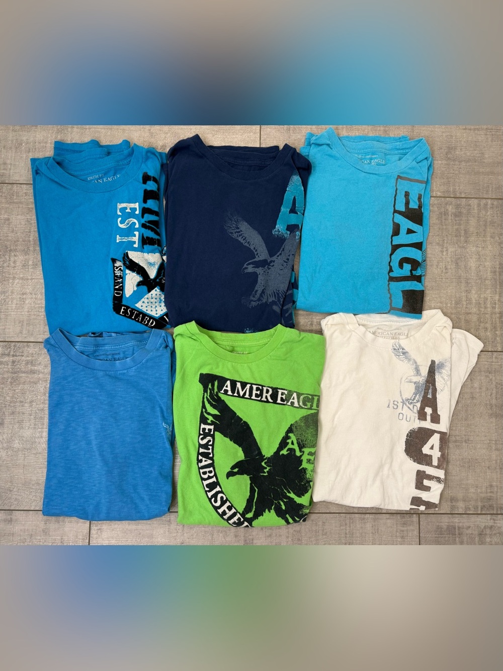 6 Men’s American Eagle Tshirts Athletic Fit Size Large